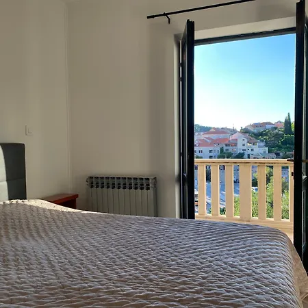 Center - With Terrace And Private Pool