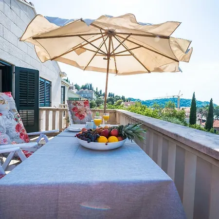 Apartment Center - With Terrace And Private Pool *