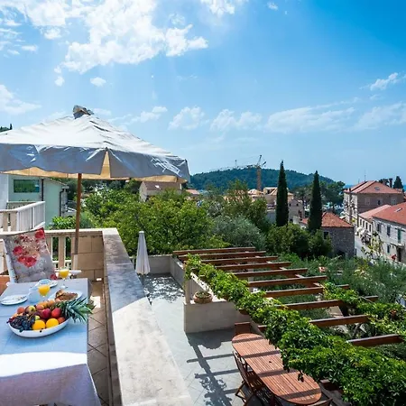 Apartment Center - With Terrace And Private Pool *