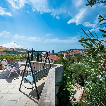 Center - With Terrace And Private Pool Apartment Cavtat