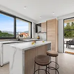 Center - With Terrace And Private Pool Apartment