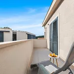 Center - With Terrace And Private Pool