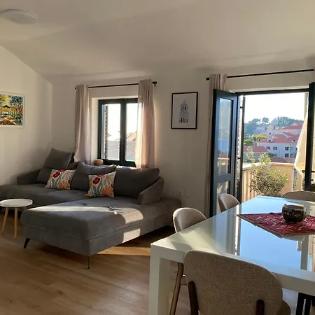 Apartment Center - With Terrace And Private Pool *