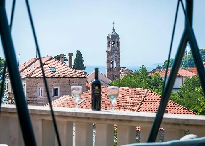 Center - With Terrace And Private Pool Cavtat