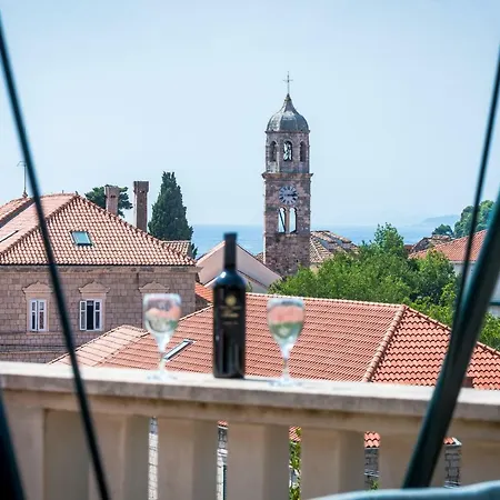 Center - With Terrace And Private Pool Cavtat